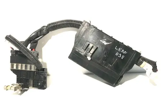 Nissan Leaf I (ZE0) Fuse box set 7154722330 24382EW70B