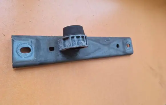 Muffler mount bracket/holder