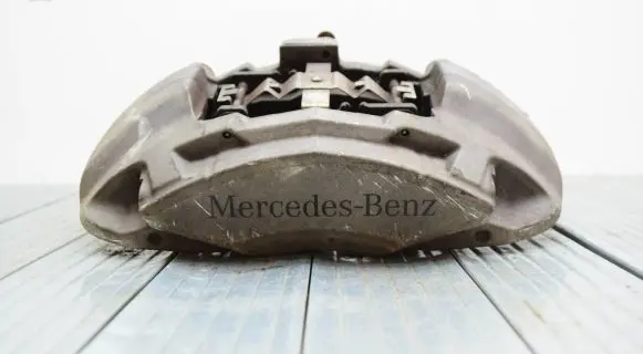 Mercedes-Benz GLC X253 C253 Front brake caliper