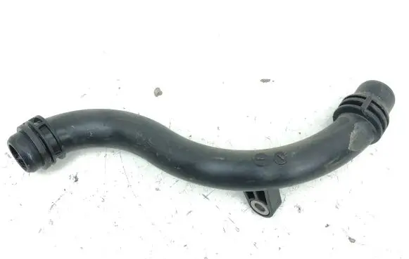 Mercedes-Benz EQA Engine coolant pipe/hose