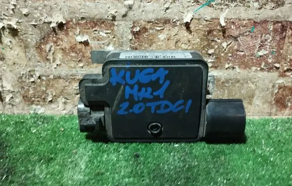 Ford Kuga I Coolant fan relay 940.0029.06