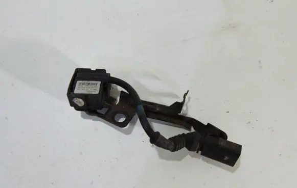 Audi A8 S8 D3 4E Acceleration sensor 4E0907651G