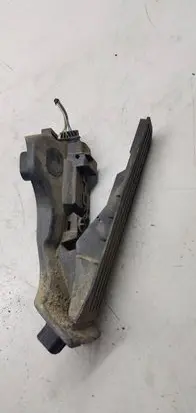 Volkswagen PASSAT B6 Accelerator throttle pedal 1K1721503L 6PV00860000