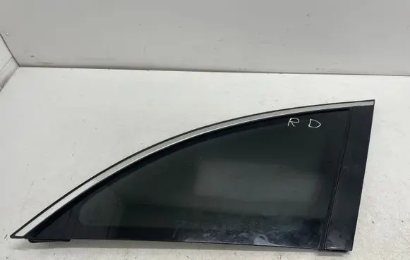 Mercedes-Benz R W251 Rear side window