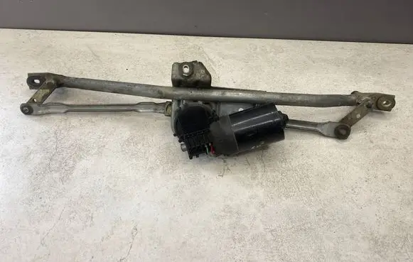 Audi A4 S4 B5 8D Front wiper linkage and motor 8D1955113B