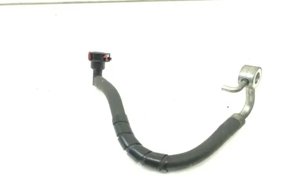 Lexus IS 220D-250-350 Fuel return line/hose 