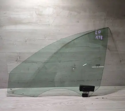 Mercedes-Benz CLA C117 X117 W117 Front door window glass four-door DOT503AS2M481 43R00348