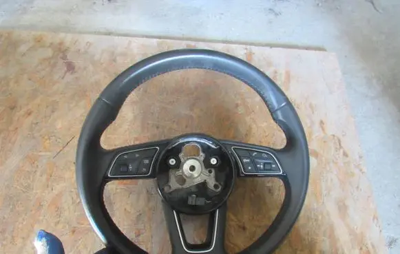 Audi A3 S3 8V Steering wheel