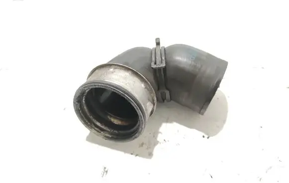 Audi A4 S4 B7 8E 8H Intercooler hose/pipe 3B0145838A 0111256