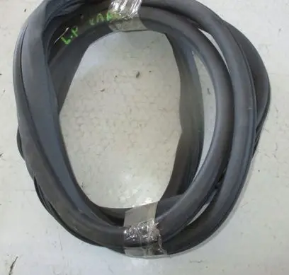 Opel Karl Front door rubber seal