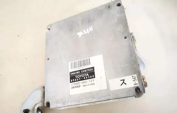Toyota Avensis Verso Engine control unit/module 8966144360 89661-44360