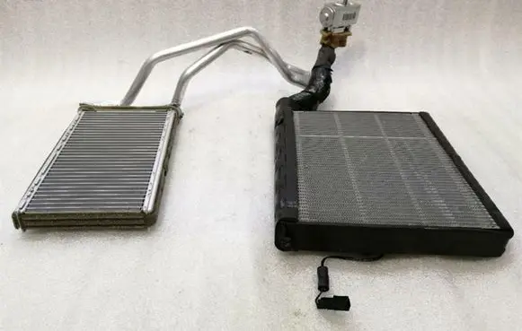 Ford Mustang VI Heater blower radiator GR3B19849DA