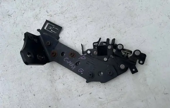Ford Grand C-MAX Sliding door lower roller guide/hinge AM51U25000AH