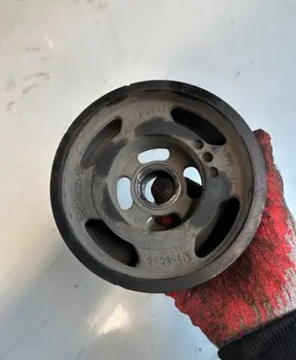 Ford Focus C-MAX Crankshaft pulley 4m5g68321