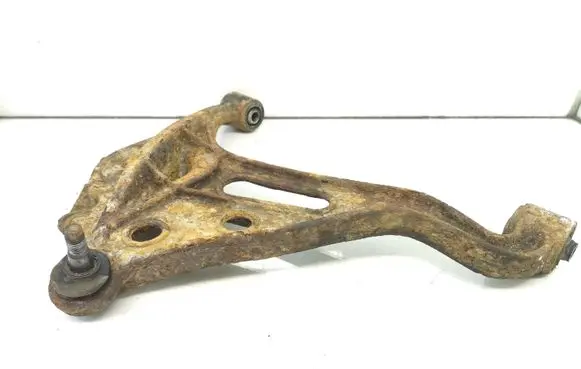 Suzuki Grand Vitara I Front lower control arm/wishbone KNZ4801