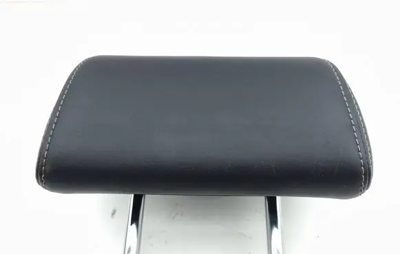 Toyota RAV 4 (XA50) Rear seat headrest 