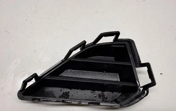 Chevrolet Camaro Front bumper lower grill 84112289