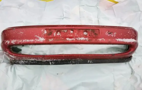 Volkswagen Sharan Front bumper raudonas