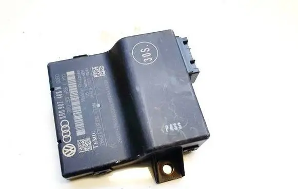Audi A4 S4 B8 8K Other control units/modules 8R0907468N 8R0907468C