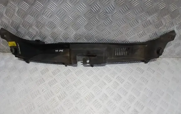 Volvo S40 Radiator trim 30716338 30716339 M0N7A