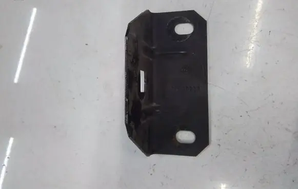 Radiator support slam panel bracket
