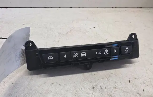 Jaguar XE Other switches/knobs/shifts GX7314B790AG