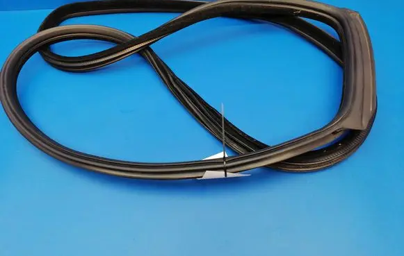 BMW 5 GT F07 Rear door rubber seal (on body) 