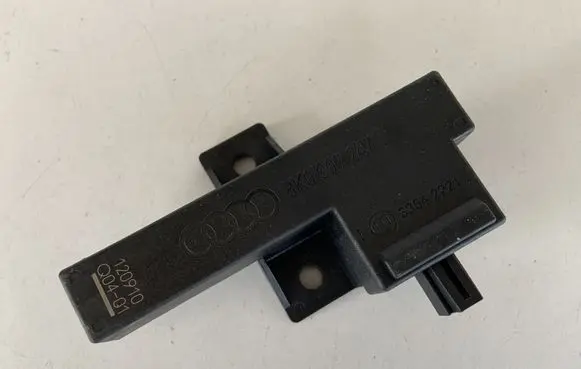 Audi A6 S6 C7 4G Keyless (KESSY) go control unit/module 8K0907247