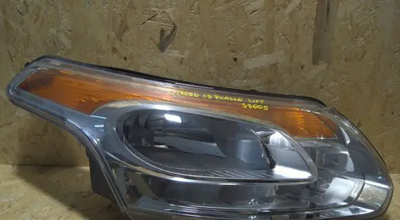 Citroen C3 Picasso Headlight/headlamp 9681873680