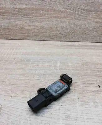 Audi A4 S4 B6 8E 8H Airbag deployment crash/impact sensor 8E0959643A 02318018MM00