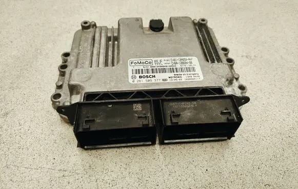 Ford Focus Engine control unit/module CV6112A650ANF CV6A12B684BB 0261S09377