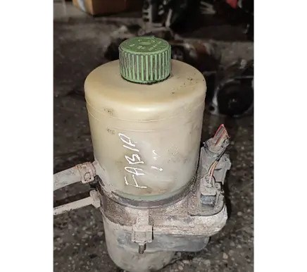 Skoda Fabia Mk1 (6Y) Power steering pump 6q0423376