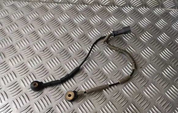 Volvo S60 Detonation knock sensor 0261231178
