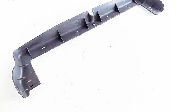 Skoda Fabia Mk1 (6Y) Radiator trim 