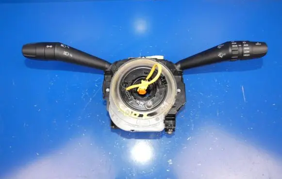 Fiat 500X Wiper turn signal indicator stalk/switch 07356374140 28498024 93121