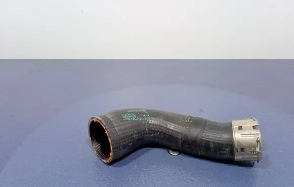 Air intake hose/pipe