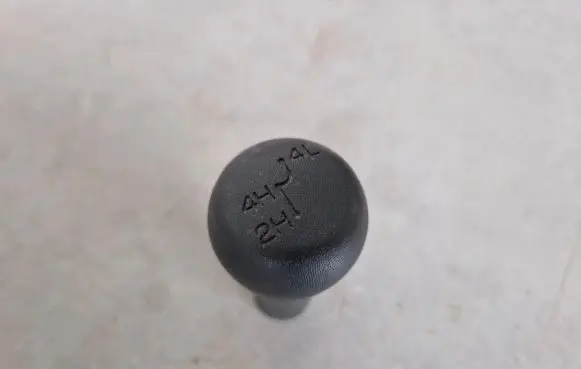 Mitsubishi L200 Gear shift switch/knob 