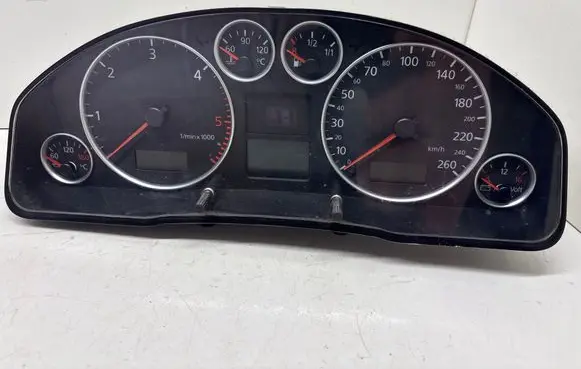 Audi A6 S6 C5 4B Speedometer (instrument cluster) 09053610091