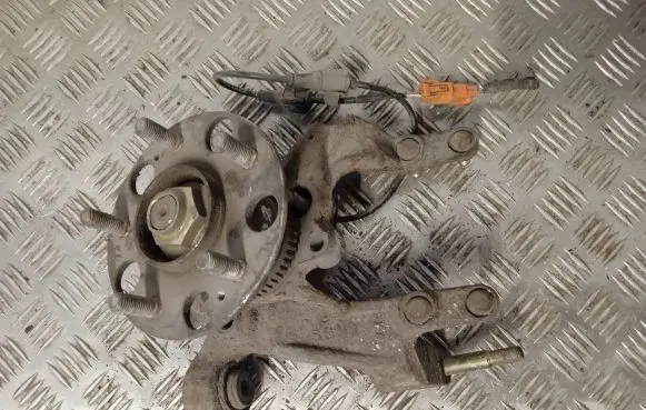 Honda Accord Front wheel hub