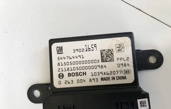Opel Mokka X Parking PDC control unit/module 39021659