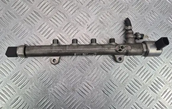 Mercedes-Benz C W204 Fuel main line pipe A6510700595