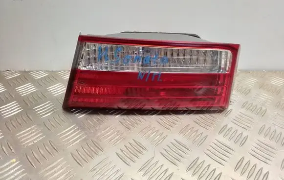 Hyundai Santa Fe Tailgate rear/tail lights