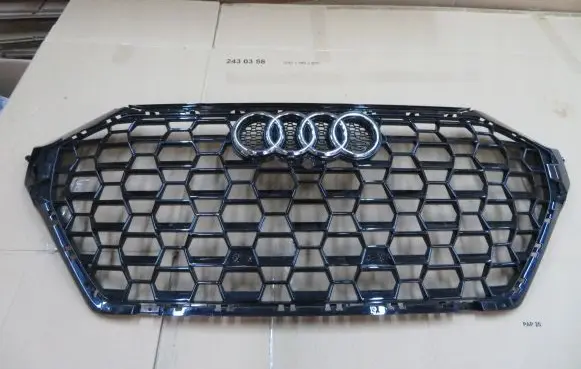 Audi RSQ3 Front grill 83A853651D