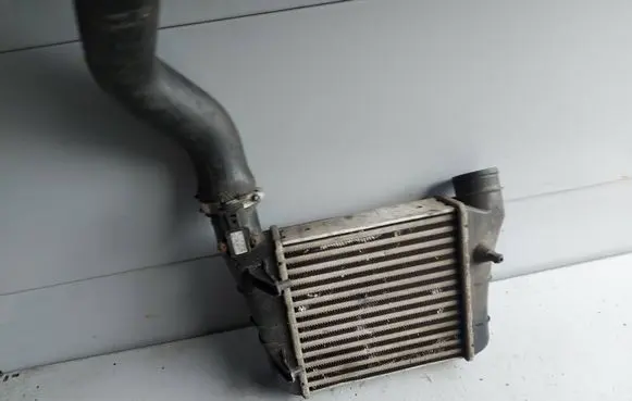 Audi A4 S4 B8 8K Intercooler radiator 8E0145805AA