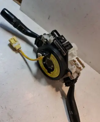 Mazda 626 Wiper control stalk 17B122