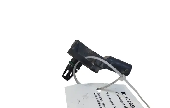 Volkswagen Polo V 6R Air pressure sensor 0261230095 03C906051