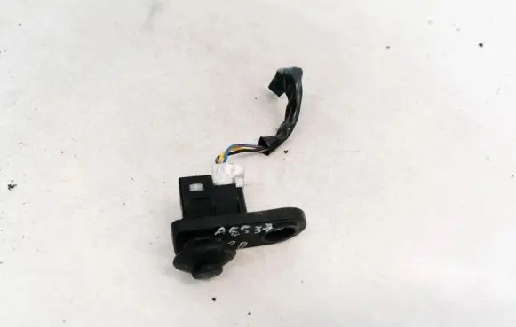 Hyundai Elantra Front door sensor coupe 