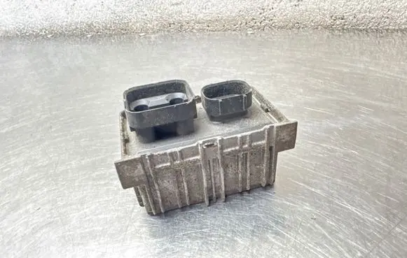 Opel Corsa D Glow plug pre-heat relay 0522122601