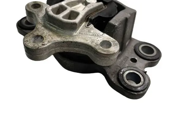 Volvo V60 Engine mount bracket 31262710 051242