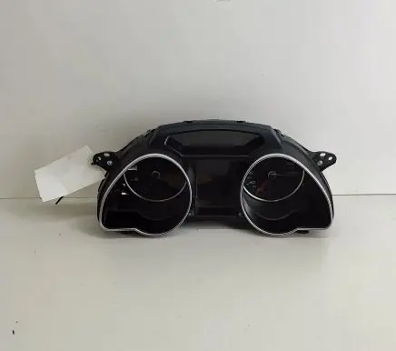 Audi A5 8T 8F Speedometer (instrument cluster) 8T0920932M